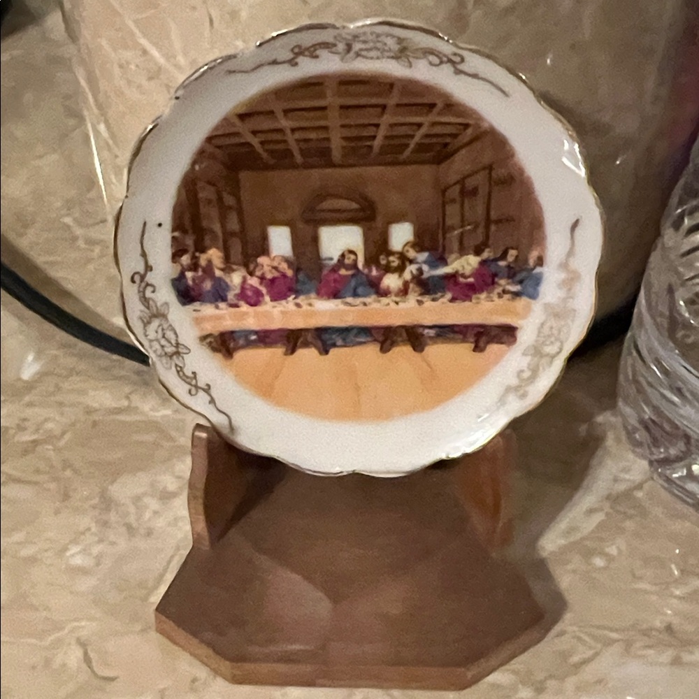 Decorative Ceramic Plate with Last Supper Design